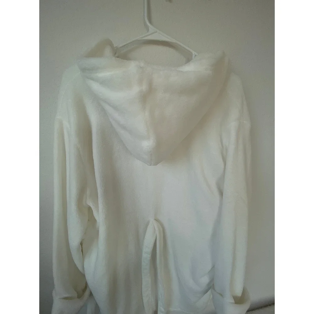 Gap Kids White Fleece Hooded Bathrobe Size 14 Recycled Polyester Tie Waist Robe